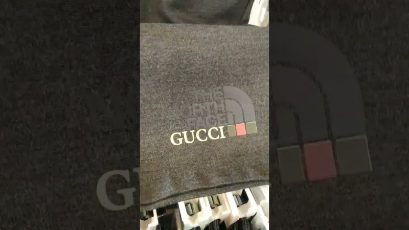 2 бренда в одном. Gucci за 6$ #камбоджа