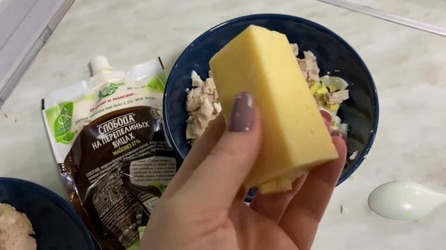 Идеальный салат с курицей. Вкусный и простой. Все просят добавки смотреть онлайн