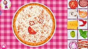 Маша готовит пицу)))