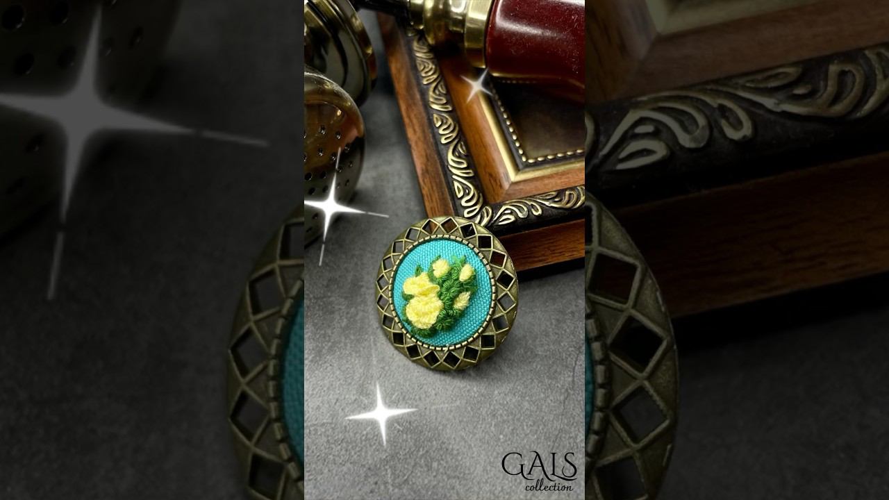 МИНИ-БРОШЬ С ВЫШИВКОЙ «ЧАЙНЫЕ РОЗЫ» #вышивка #брошьручнойработы смотреть онлайн