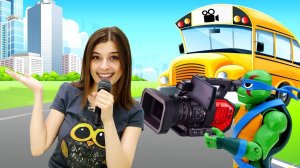 Лео из мультика Черепашки Ниндзя влюбился в Эйприл О Нил! — Мультики про игрушки и СВИДАНИЕ!