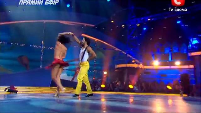 Танцуют все 3 Женя Фёдор.mpg смотреть онлайн