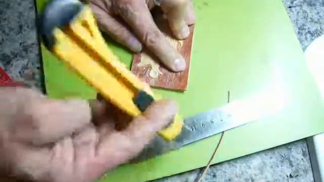 9. Картхолдер (Making leather cardholder). Обрезаем кожу и придаём правильную форму картодержателю смотреть онлайн