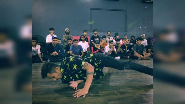 DHEERE DHEERE SE MERI JINDEGI MAI AANA | CONTEMPORARY DANCE | SOMANATH HOTTA смотреть онлайн