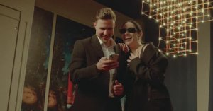 ENAMEL CLINIC x VIP CLINIC