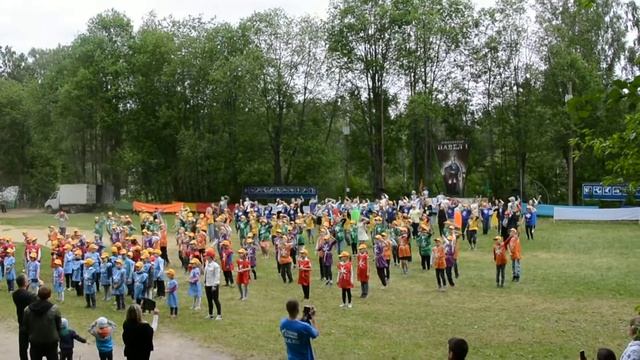 Общелагерный танец 1 смена 2018 ДОЛ МАЯК смотреть онлайн