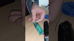 Замена аккумуляторов у машинки для стрижки Broun HC5050_Part1