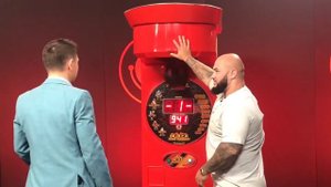 🔥 Джиган и Тимур Батрутдинов тестируют на прочность силомер "Али-Боксер"