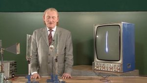Трехсантиметровые волны: стоячие волны в резонаторе
