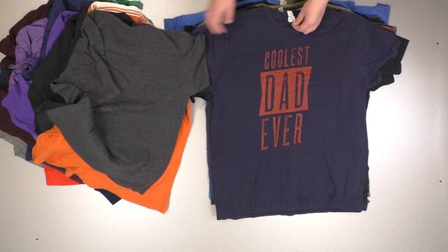 лот 1142 Мужские футболки США крем и экстра (8 кг, 49 шт, 8500 руб, 173 руб\шт смотреть онлайн