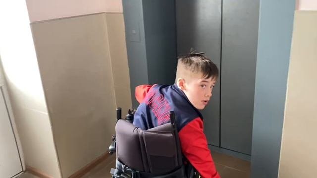 Атмосфера и Общение матерей детей инвалидов Тренирую неходячего ребенка на электроколяске 26.06.22