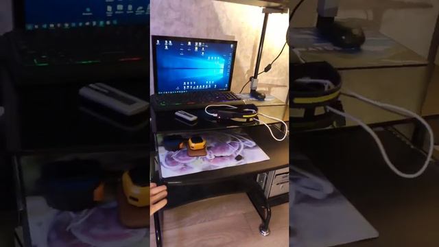 компьютерный стол стеклянный смотреть онлайн