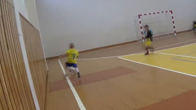 Видеообзор игры СДЮШОР г. Береза - ФК "Юниор" г. Минск (U8) - BERYOZA OPEN CUP смотреть онлайн