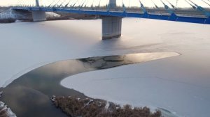 Речка «Незамерзайка» впадает в реку Самару под Кировским мостом