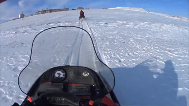 Polaris Widetrak Snowmobile смотреть онлайн