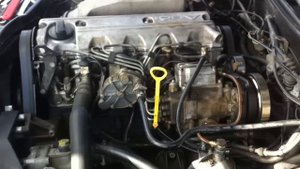 Audi 100 2.5 TDI engine noise.
