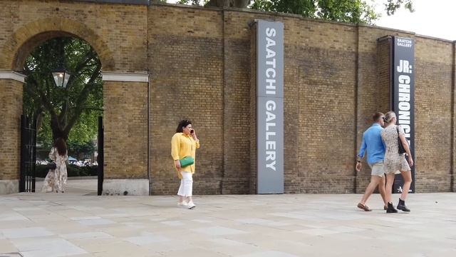 Стрит стайл. Что носят летом. 🇬🇧