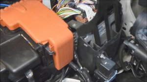 ECU removal Citroen Berlingo B9, Peugeot 307, 308, Peugeot RCZ, Citroen C4