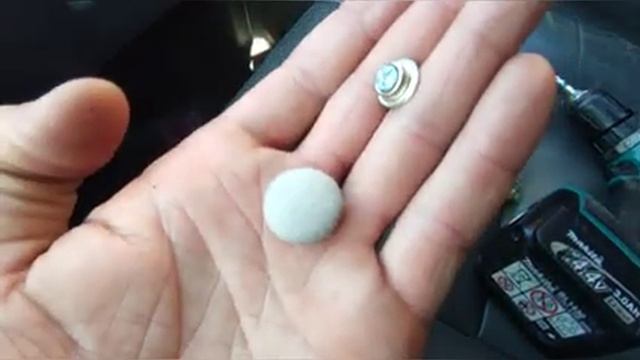 Ремонт провисшего потолка в авто своими руками!