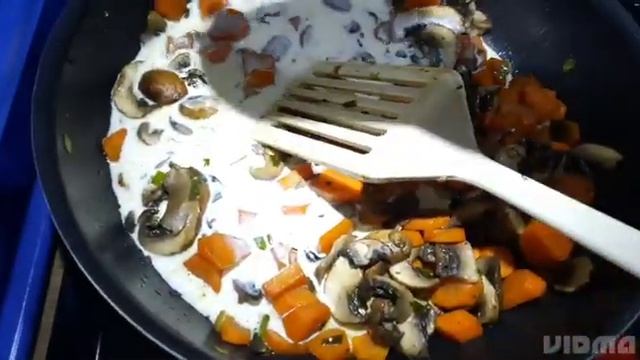 Невероятно вкусный сливочный соус с Креветками!?? смотреть онлайн