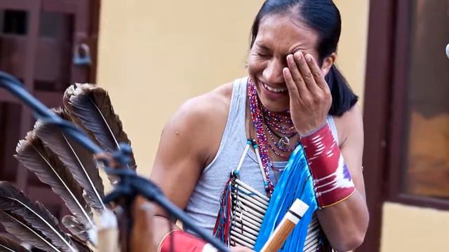 Ярик Эквадор (Yarik-Ekuador) смотреть онлайн