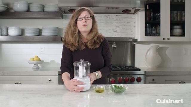 Mini-Prep® Plus 24 Ounce Processor Demo (DLC-2A) смотреть онлайн