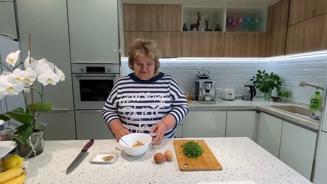 Рецепт. Легкий супчик с тунцом смотреть онлайн