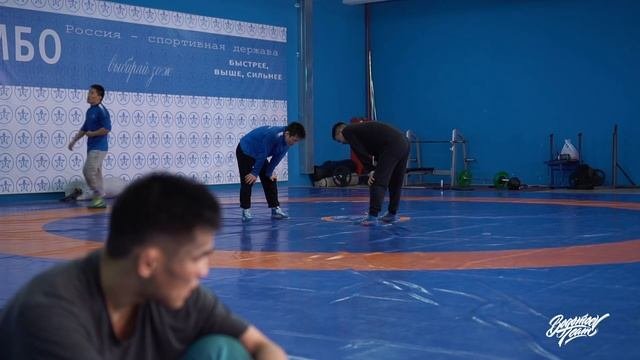 Менги Мортуй-оол - главный тренер сборной Тувы по вольной борьбе #вольнаяборьба #тува #борец