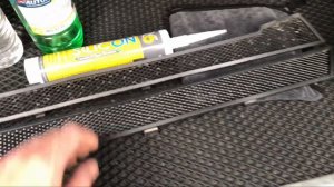 Накладка переднего бампера нижняя (Черный Лак) в Весту.