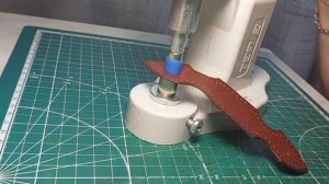 Бифолд _Корсар_ из натуральной кожи. Учимся делать изделие с инструментом новичка. Выкройка PDF..mp4