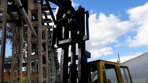 Львовский погрузчик 5тонн с краном