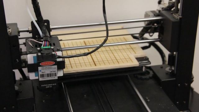 Гравировка надписей лазером смотреть онлайн