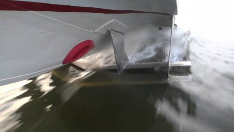 Катер Волга на подводных крыльях