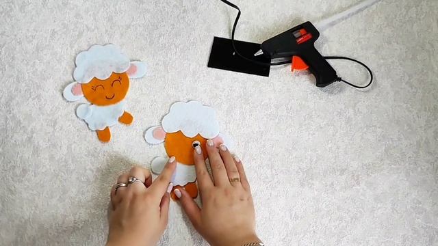 Игрушка из фетра / Как сделать плоскую игрушку из фетра?