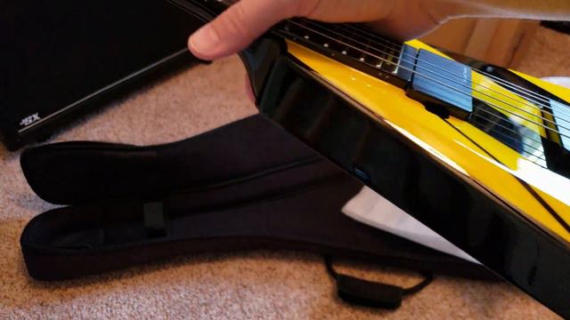 Michael Sweet - Stryper // Washburn Parallaxe "V" Unboxing and Demo (Import model) смотреть онлайн