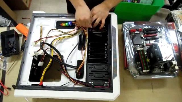 Computer Assembly Process - INTEL E3-1230v3 & GTX 770 System смотреть онлайн