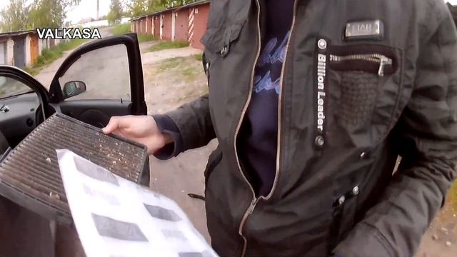 Chevrolet Aveo - меняем салонный фильтр смотреть онлайн