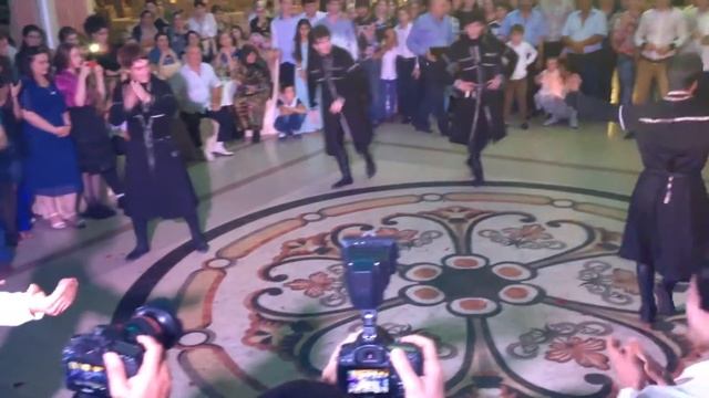 Лезгинка – народный танец или боевое искусство? смотреть онлайн