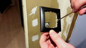 Как снять Рамку с Выключателя