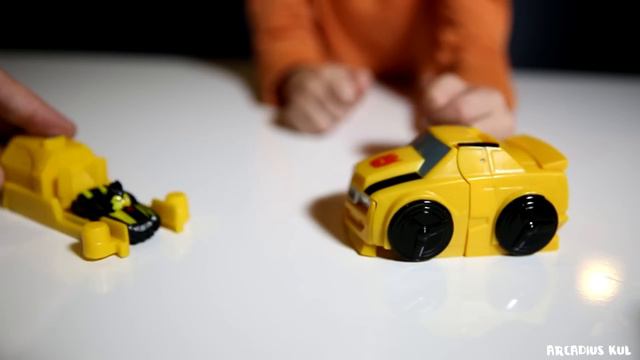 Angry Birds Transfrmers TelePods: Bumblebee смотреть онлайн