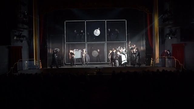 Мюзикл «Человек, нашедший свое лицо» на сцене Музыкального театра смотреть онлайн