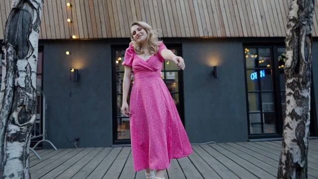 The Lena - Платье цвета неба. Релиз 25.05 смотреть онлайн