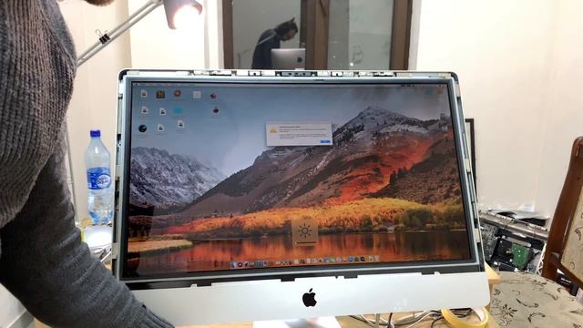 Отключается подсветка матрицы iMac 27 Mid 2010 A1312