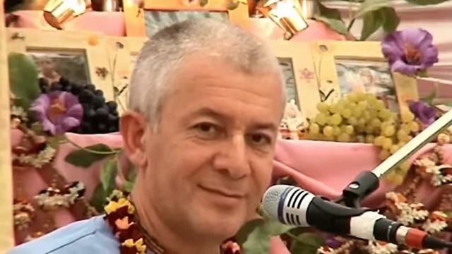 Чайтанья Чандра Чаран прабху. отказаться от греховной жизни. двойственность мира
