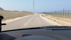 Крым на машине..Судак Сколько времени уходит с отеля до моря на машине..?