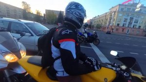 Бмв головного мозга. Заруба с бмв. Gsx-r, vfr, r1 и другие. Немного погудели по городу.