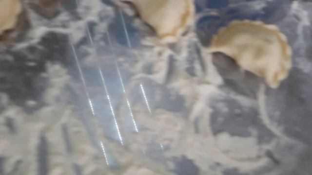 Вареники на продажу. Взбивальная машина. Лепим 40 кг в день на одни руки