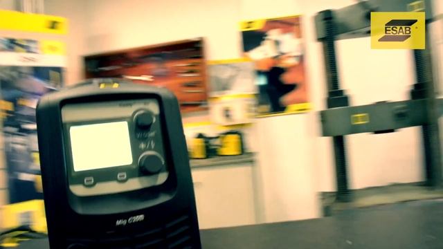 Maquina de soldar Caddy MIG C200i - ESAB смотреть онлайн