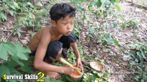 дети декари жарят дич на костре