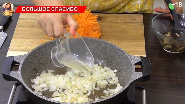 Как приготовить кабачки?Кабачки по венгерски,Это быстрый и вкусный ужин на скорую руку